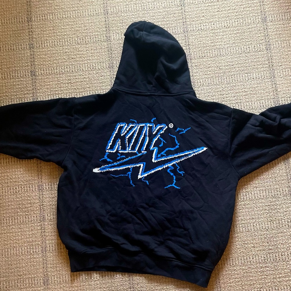 Bykiy grimey season hoodie size xl